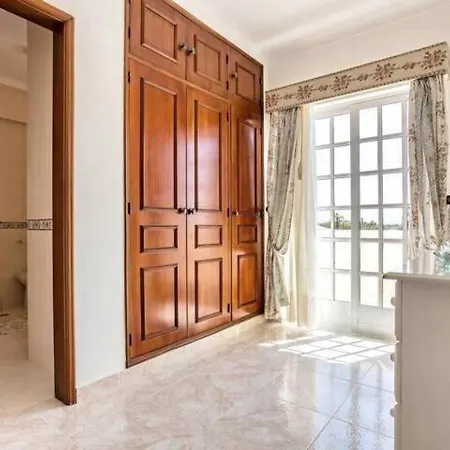 Belavista - Moradia Familias Ferienhaus