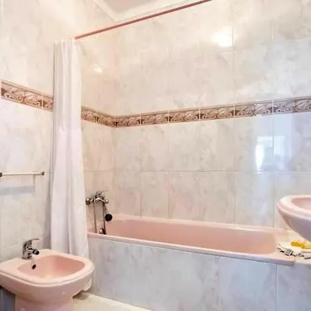 Belavista - Moradia Familias Feriehus *