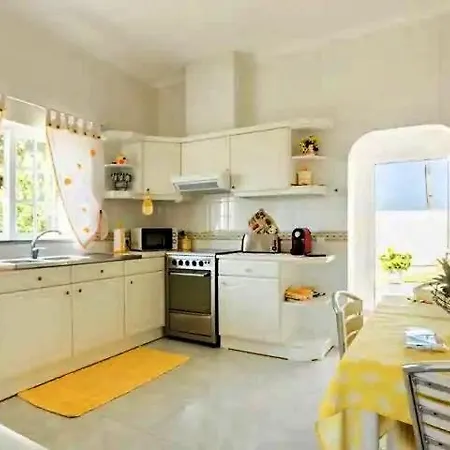 Ferienhaus Belavista - Moradia Familias